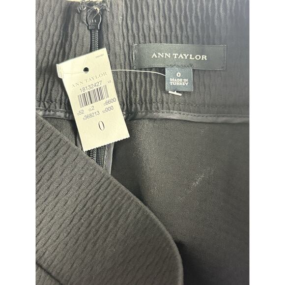NWT Ann Taylor Fit-Flared Black Large Elastic Band Waist Size 0 - Picture 3 of 5